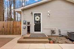 6633 Birch Shore Dr, Lakeview, MI 48850 - Photo 6