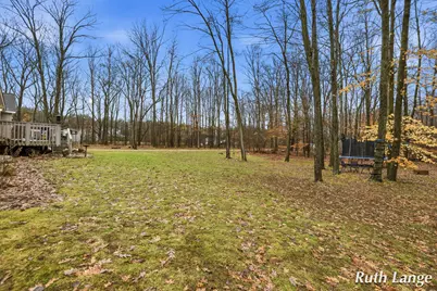 17066 Amber Way, Sand Lake, MI 49343 - Photo 38