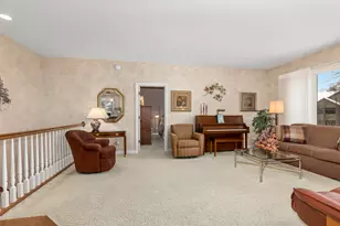 4911 Faringdom Grove Dr, Hudsonville, MI 49426 - Photo 8