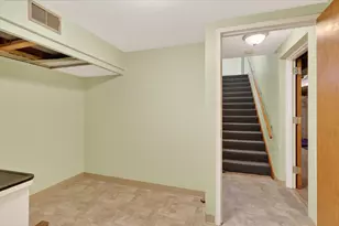 2426 Burton St SE, Grand Rapids, MI 49546 - Photo 36