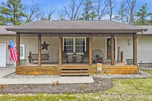 6226 Hall Rd, Muskegon, MI 49442 - Photo 8