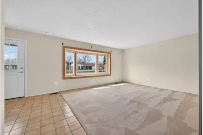 37542 Whitney Drive, Wayne, MI 48184 - Photo 8