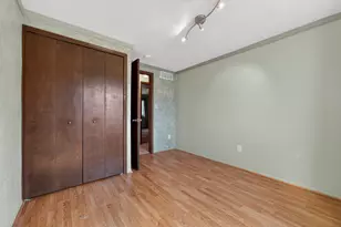 37542 Whitney Dr, Wayne, MI 48184 - Photo 24