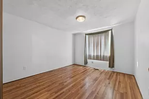 37542 Whitney Dr, Wayne, MI 48184 - Photo 30