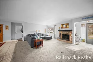 3121 Higgins Ave SW, Grandville, MI 49418 - Photo 6