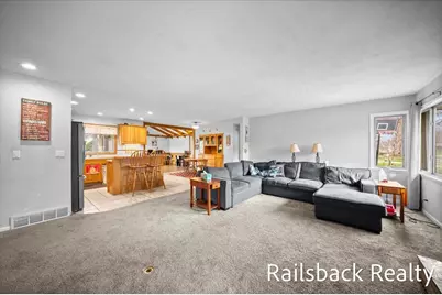 3121 Higgins Avenue SW, Grandville, MI 49418 - Photo 4