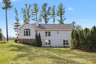 1921 Pineridge Dr, Hastings, MI 49058 - Photo 42