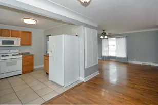 5295 Weller St, Kalamazoo, MI 49004 - Photo 8