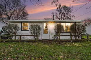 240 N 25th St, Springfield, MI 49037 - Photo 1