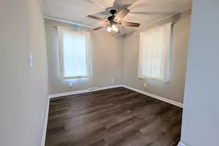 239 Bangor St, Bangor, MI 49013 - Photo 10