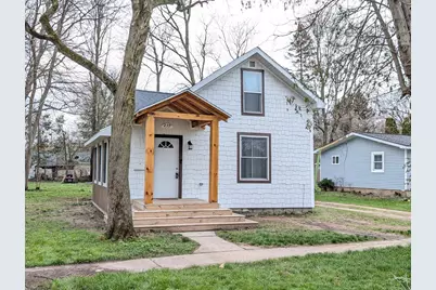 239 Bangor Street, Bangor, MI 49013 - Photo 2