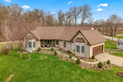 298 Knollwood Court, Coldwater, MI 49036 - Photo 2