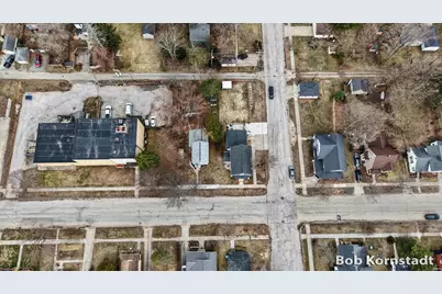 319 N Rowe Street, Ludington, MI 49431 - Photo 38