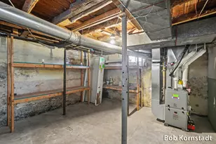 319 N Rowe St, Ludington, MI 49431 - Photo 26