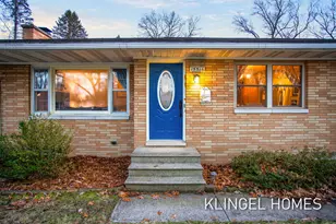 15516 Pruin St, Spring Lake, MI 49456 - Photo 2