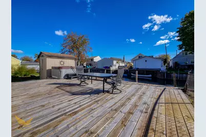 37844 Maplehill Street, Harrison Township, MI 48045 - Photo 12