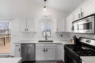 10868 Douglas Dr, Allendale, MI 49401 - Photo 10