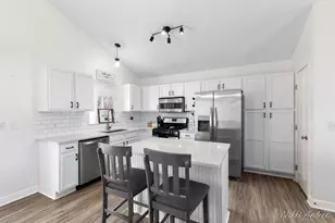 10868 Douglas Dr, Allendale, MI 49401 - Photo 8