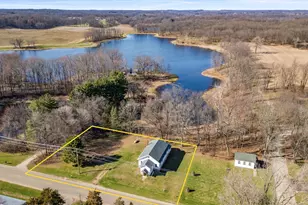 13060 Broadway Rd, Three Rivers, MI 49093 - Photo 2