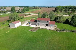 9227 Yager Rd, Columbus, MI 48063 - Photo 2