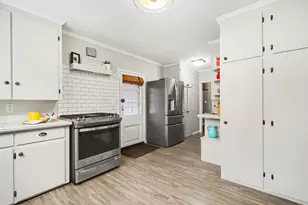 750 San Jose Dr SE, Grand Rapids, MI 49506 - Photo 18
