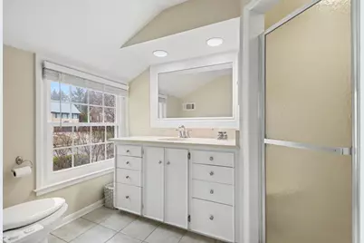750 San Jose Drive SE, Grand Rapids, MI 49506 - Photo 32