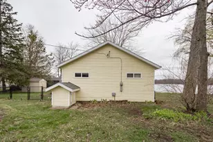 3053 E Baseline Rd, Gobles, MI 49055 - Photo 24