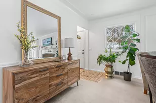 1737 Greenlawn Ave, Kalamazoo, MI 49006 - Photo 8