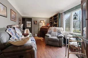 1611 Weymouth St, West Bloomfield, MI 48324 - Photo 8