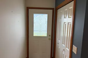 51 Newcastle Dr, Zeeland, MI 49464 - Photo 4