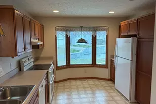 51 Newcastle Dr, Zeeland, MI 49464 - Photo 6