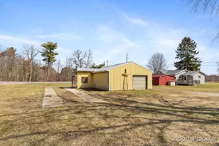 171 W Sidney Rd, Sidney, MI 48885 - Photo 22