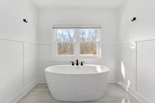 8480 Knotty Pine Ln, Kalamazoo, MI 49009 - Photo 24