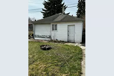 1810 Lindbergh Street, Wyandotte, MI 48192 - Photo 16