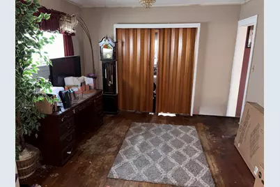 1810 Lindbergh Street, Wyandotte, MI 48192 - Photo 6