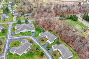 1702 Lakewood Dr, Adrian, MI 49221 - Photo 44