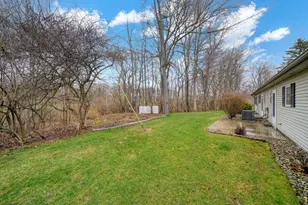 1702 Lakewood Dr, Adrian, MI 49221 - Photo 36