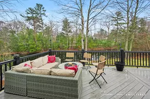 17914 Shallow Springs Ct, Spring Lake, MI 49456 - Photo 2