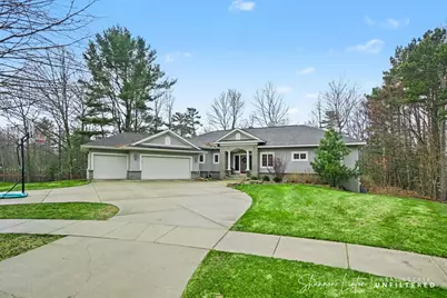 17914 Shallow Springs Court, Spring Lake, MI 49456 - Photo 4