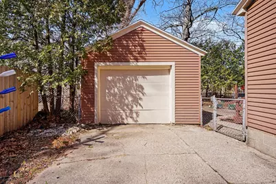 1736 Montague Avenue, Muskegon, MI 49441 - Photo 28