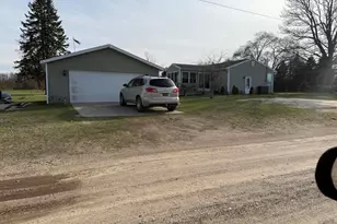 1050 Sidlauskas Dr NW, Sparta, MI 49345 - Photo 4