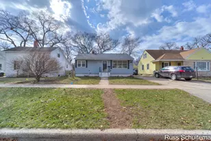1177 Green St, Muskegon, MI 49442 - Photo 2