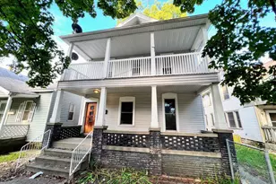 937 Davis Ave NW, Grand Rapids, MI 49504 - Photo 2