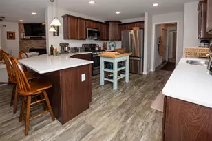 50306 Pleasant St, Dowagiac, MI 49047 - Photo 4