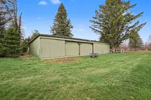 1719 66th St, Fennville, MI 49408 - Photo 14