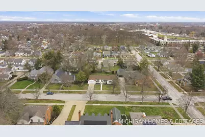 141 E 26th Street, Holland, MI 49423 - Photo 32
