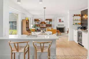 141 E 26th St, Holland, MI 49423 - Photo 8