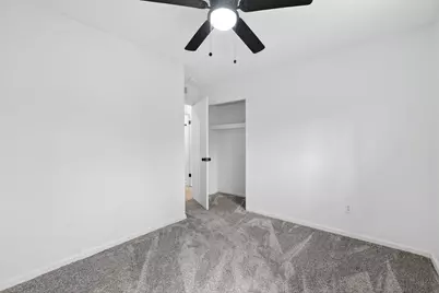 23245 Tuck Road, Farmington Hills, MI 48336 - Photo 16