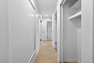 23245 Tuck Rd, Farmington Hills, MI 48336 - Photo 18