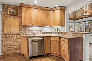 612 Hill Rd, Marshall, MI 49068 - Photo 8